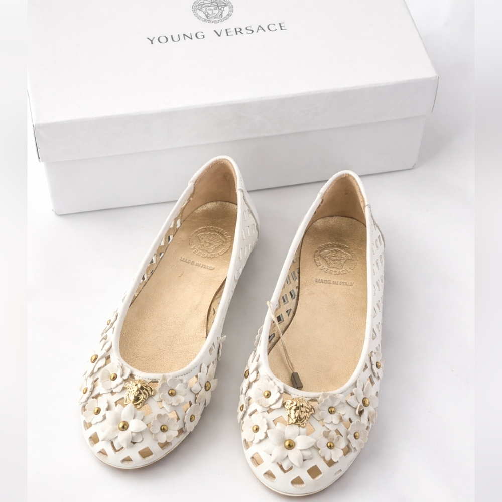 NWT New Young Versace White Girls 3D Flowers Medusa Ballet Flats Shoes Sz 30